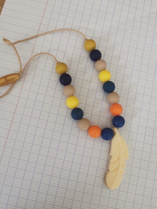 collier d'écolier petit marin