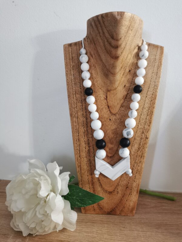 collier femme . collection éphémère Tanzania. pièce unique